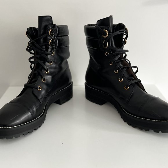 Stuart Weitzman 'Lexy' Leather Combat Boots - Picture 2 of 9